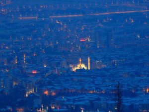 Karla Kaplanan Harput’ta Gece Işıkları İle Görsel Şölen