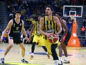 Ing Basketbol Süper Ligi: Fenerbahçe Beko: 90 - Beşiktaş Icrypex: 81