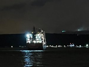 Arıza Yapan Gemi Kurtarıldı, Boğaz Trafiği Normale Döndü