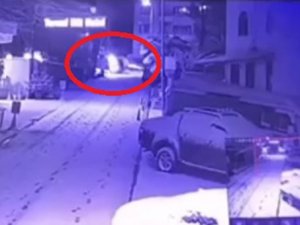 Bursa’da Karda Takla Atan Cip Saniye Saniye Kameralarda