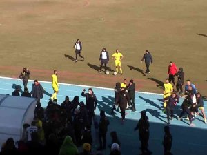 Amatör Lig’de Maç Bitti, Kavga Başladı