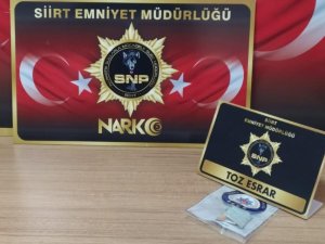 Siirt’te Şüpheli Şahıs Üzerinde Uyuşturucu Madde Ele Geçirildi