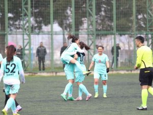 Horozkent, Bursa’dan 3 Puanla Döndü