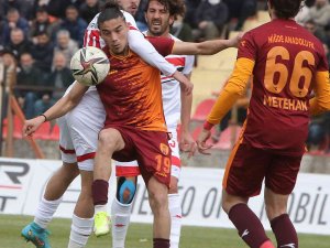 Tff 2. Lig: Turgutluspor: 1 - Niğde Anadolu Fk: 3