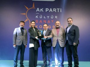Büyükşehir’e ‘Kurumsal Kültür Sanat’ Ödülü