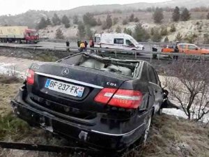 İ̇stanbul-ankara Yolunda Kaza Yapan Araç Takla Attı: 1 Yaralı