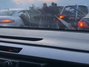 Bursa’da Yol Kapatan Düğün Konvoyu Cezasız Kalmadı
