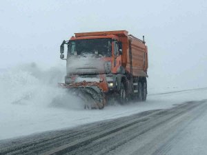 Kars’ta 169 Köy Yolu Ulaşıma Kapalı
