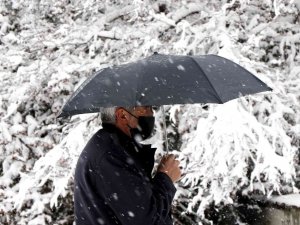 Erzincan’da Kar Ve Tipiden 168 Köy Yolu Ulaşıma Kapandı