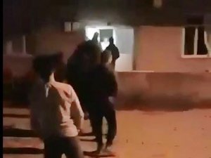 Hırsızlık Yaparken Yakalanan Zanlıyı Linçten Jandarma Kurtardı