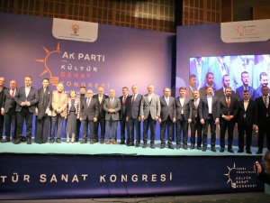 8. Uluslararası İ̇stanbulensis Şiir Festivali’ne Ödül