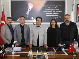Döşemealtı Belediyesi’nde Toplu İş Sözleşmesi Sevinci