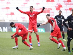 Sivasspor’da Futbolculara 4 Gün İzin Verildi