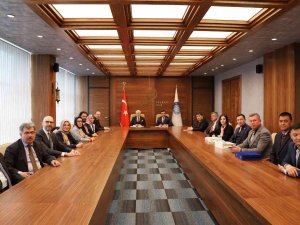 Neü İle Özbekistan Üniversiteleri Arasında İş Birliği Antlaşmaları İmzalandı