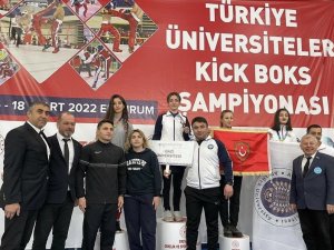 Ankaralı Sporcular Kick Boksta 10 Madalya Kazandı