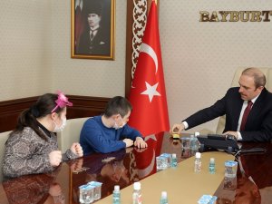 Vali Epcim, Down Sendromlu Öğrencilerle Bir Araya Geldi