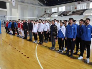 Üniversiteler Voleybol 1. Lig Grup Birinciliği Müsabakaları Elazığ’da Başladı