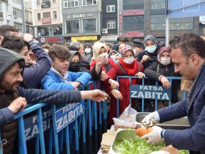 Ordu’da 2 Ton Hamsi, Vatandaşlara İkram Edildi