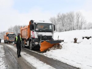 Samsun’da Karla Kapanan Binlerce Kilometre Yol Açıldı