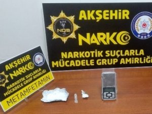 Konya’da Şüphe Üzerine Durdurulan Araçta Aranan Şahıs Yakalandı
