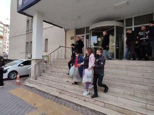 20 Yıl Hapis Cezası Olan Kadın Yakalandı