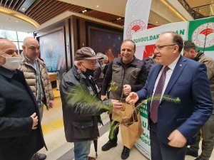 Zonguldak’ta Vatandaşlara Bin Adet Fidan Dağıtıldı