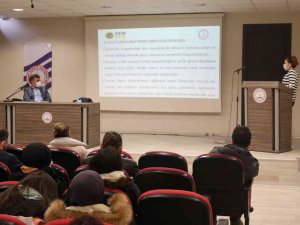 Zbeü Çaycuma Kampüsünde Sıfır Atık Bilgilendirme Toplantısı Yapıldı