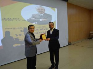 Zbeü’de Kur’ân Bize Yeter Söylemi Başlıklı Konferans Gerçekleştirildi