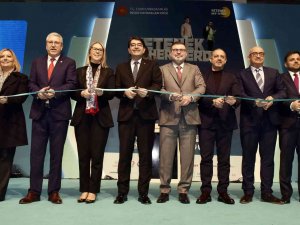 Manisa Cbü Rektörü Prof. Dr. Ataç Egekaf 22 Açılışına Katıldı