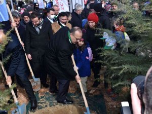 Bursa’da 21 Bin Fidan Toprakla Buluştu