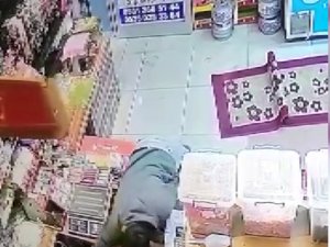 Kavgayı Ayırmak İsterken Başına Gelmeyen Kalmadı