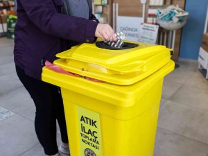 Buca’da Atık İlaçların Toplanması İçin Hazırlanan Proje İlgi Gördü