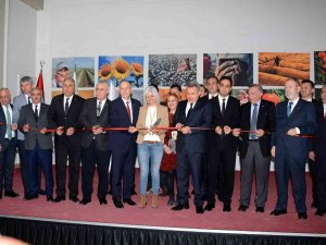 “Çukurova’da Tarım Ve İ̇nsan” Konulu Fotoğraf Sergisi Açıldı