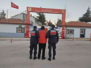 13 Yıl 14 Ay Kesinleşmiş Hapis Cezası Bulunan Firari Şahıs Yakalandı