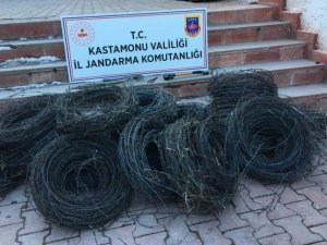 Ormanlık Alandaki Tel Çitleri Çalan Şahıslar Yakayı Ele Verdi: 3 Gözaltı
