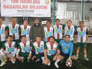 Bursa’da ‘Türk Defnesi’ Turnuvası Devam Ediyor