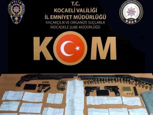 Kocaeli’de Tefecilere Operasyon: 5 Gözaltı