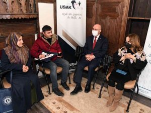 Anne-baba Üniversitesi Eğitimlerine Başlıyor