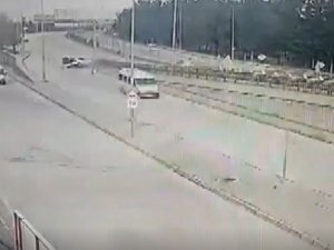 Sürücünün Öldüğü Feci Kaza Güvenlik Kamerasında
