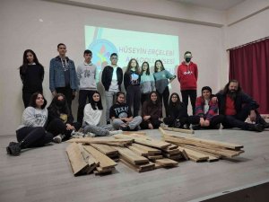Eko-okul Projesi İle Çöpler Komposta Dönüştürülüyor