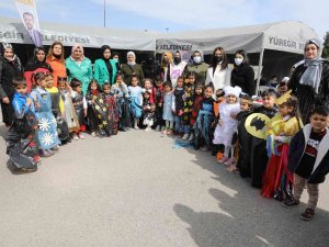 Yüreğirli Çocuklardan ‘Sıfır Atık’ Temalı Defile