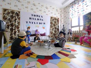 Miniklerin Yaşlılar Haftası Etkinliği Beğeni Topladı