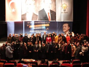 Ak Parti Teşkilat Akademisi Mahalle Eğitim Programı Bilecik’te Yoğun Katılım İle Gerçekleştirildi
