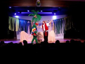 İ̇negöl’de 6 Günlük Tiyatro Festivali Başladı