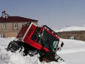Kars’ta Paletli Ambulans Yan Yattı