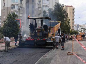 Fener Caddesi’nde Sıcak Asfalt Çalışması