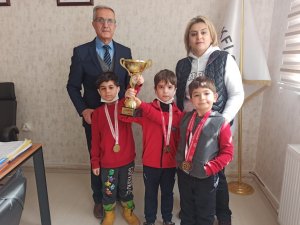 Cü Vakfı Okullarından Jimnastikte Büyük Başarı