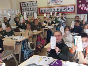 Minik Öğrenciler Tohumla Buluştu