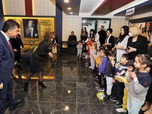 Fadıloğlu, Öğrencilerle Bir Araya Geldi