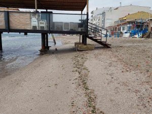 Tekirdağ’da Deniz 15 Metre Çekildi: Kral Yolu Ortaya Çıktı